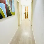 Apartamento T4 *