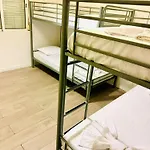 דירה T4 *